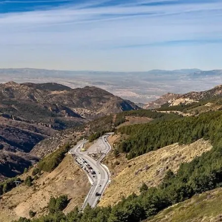 House Estudio Superior 6 Pax Wifi * Sierra Nevada